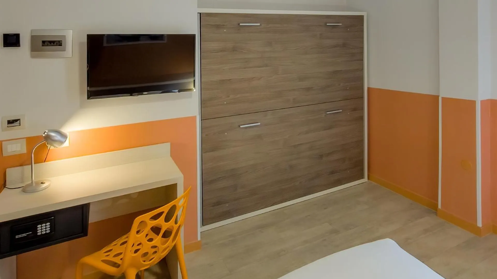 Hotel Nologo Genua