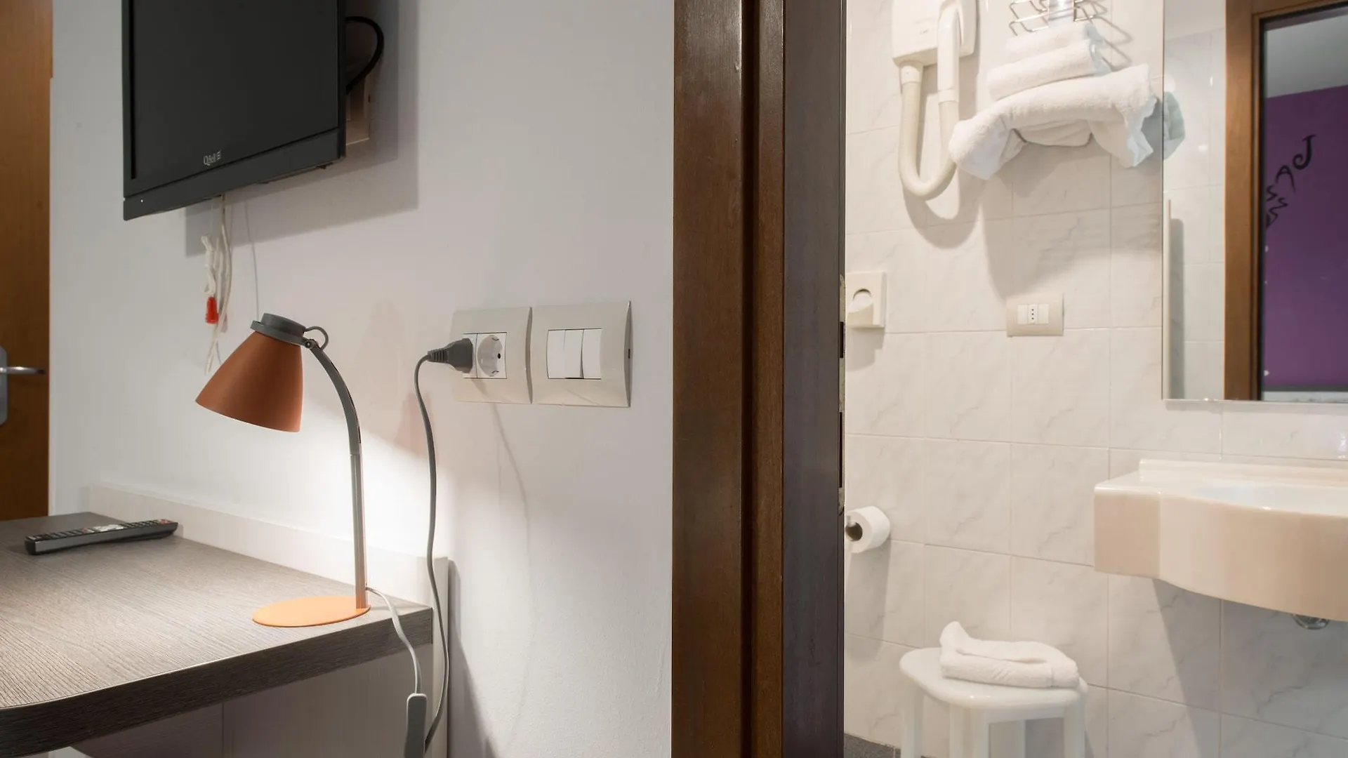 Hotel Nologo Genua