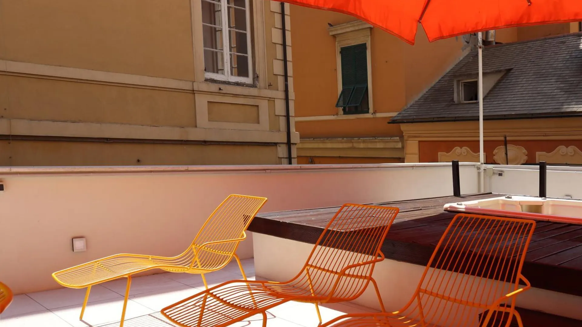 Hotel Nologo Genua Italië
