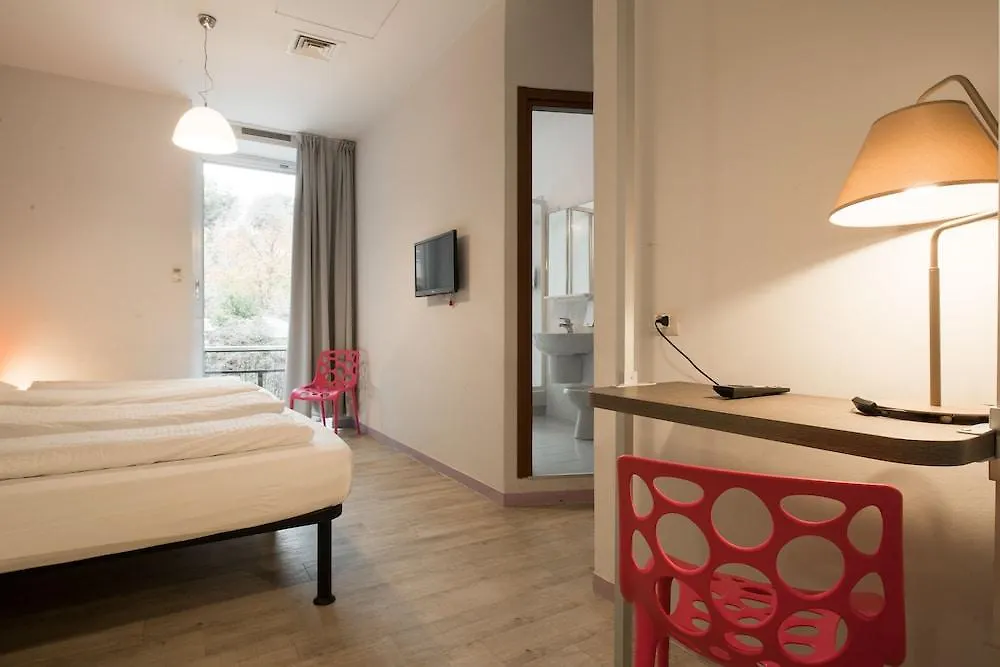 Hotel Nologo Cenova 2*,  İtalya